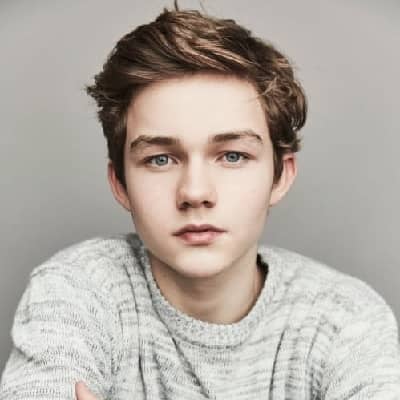 Levi Miller