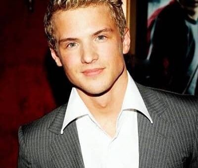 Freddie Stroma