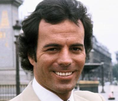 Julio Iglesias