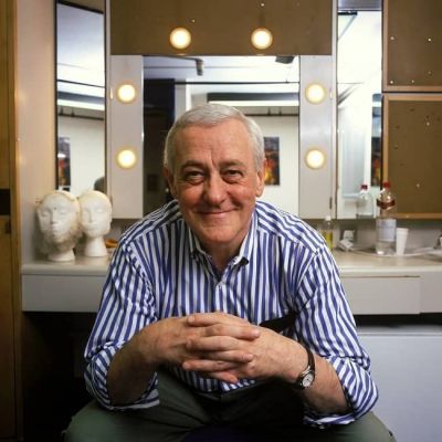 John Mahoney