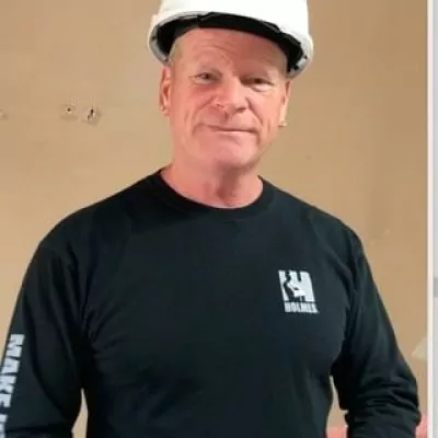 Mike Holmes