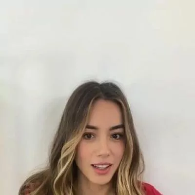 Chloe Bennet