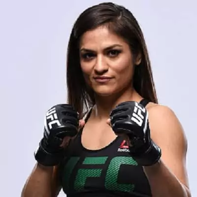 Cynthia Calvillo