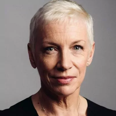  Annie Lennox