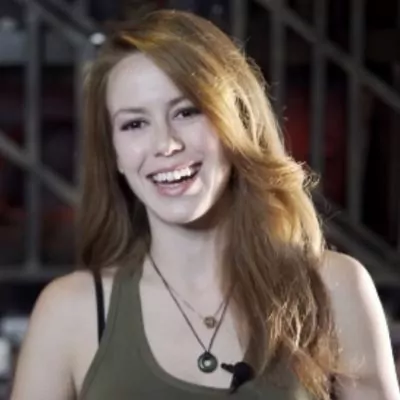  Marisha Ray 