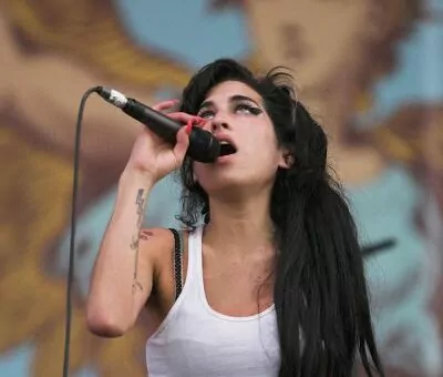  Amy Winehouse