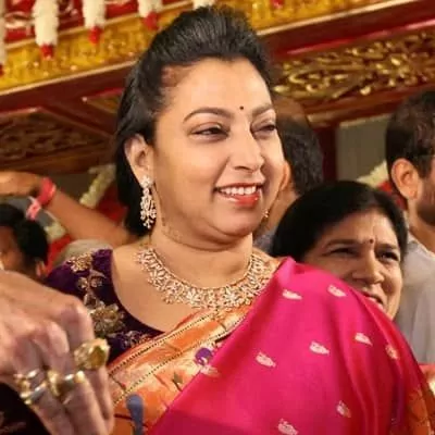  Nandamuri Devi