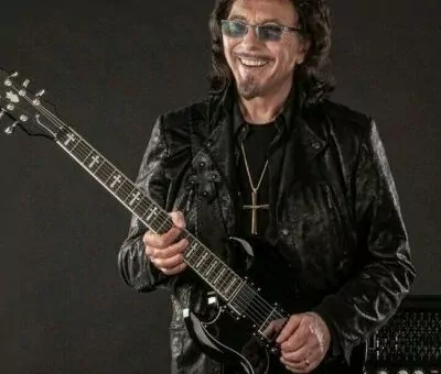  Tony Iommi