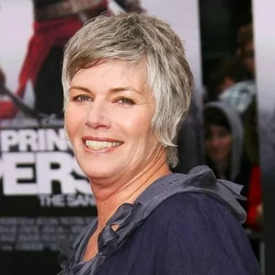 Kelly McGillis