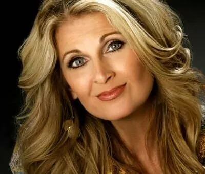 Linda Davis