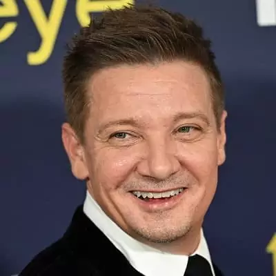 Jeremy Renner